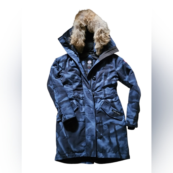 Canada Goose Rossclair Parka - Picture 9 of 16